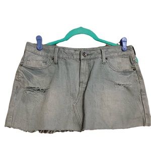 Bullhead denim jean skirt distressed mini 7 gray wash comfortable boho